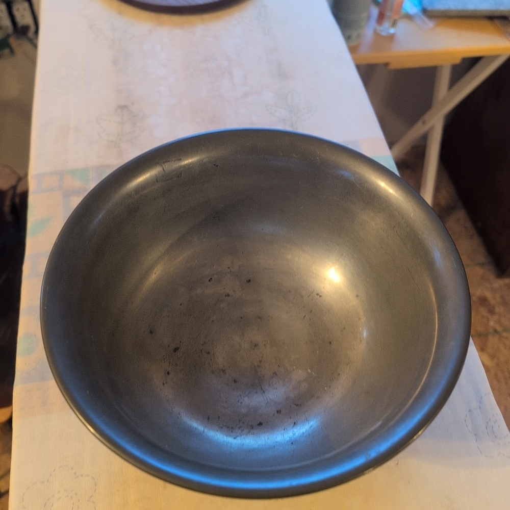 Elegant Pewter Decorative Bowl